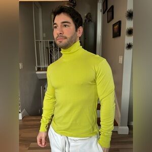 Zara | Lime Green Turtleneck | Size Small